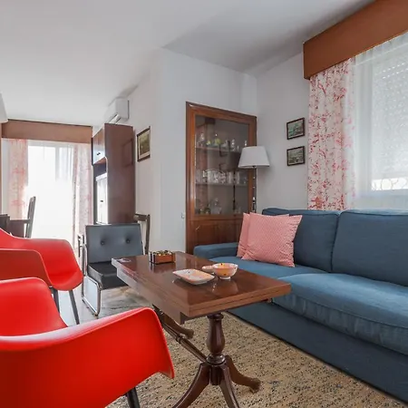 Apartment Puerta De Carmona *