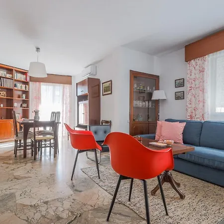 Puerta De Carmona Apartment Seville